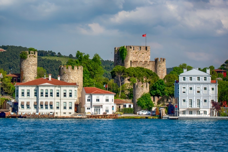 İstanbulda hər dayanacaq unudulmaz səyahətdir