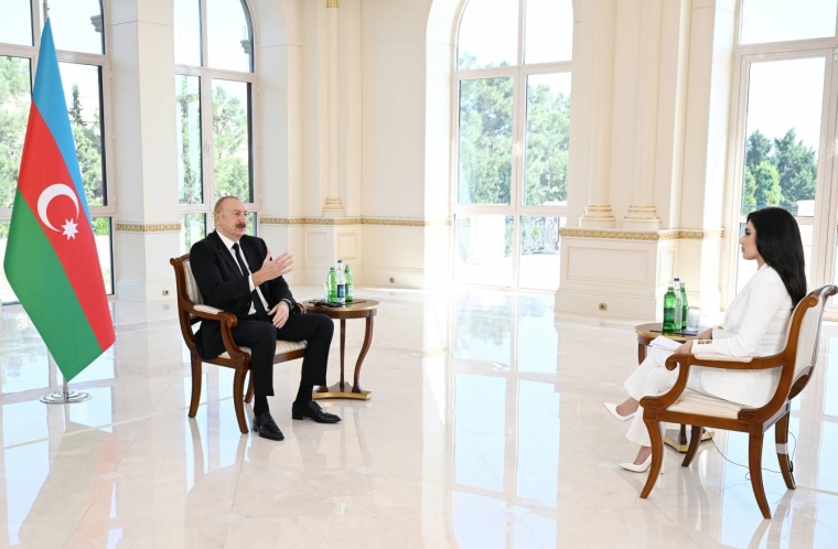 İlham Əliyev: "Naxçıvana yolun tikintisini amerikalı investorlar həyata keçirə bilər"