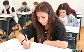 Universitetlərin rus bölməsinə qəbul dayandırıldı - SİYAHI