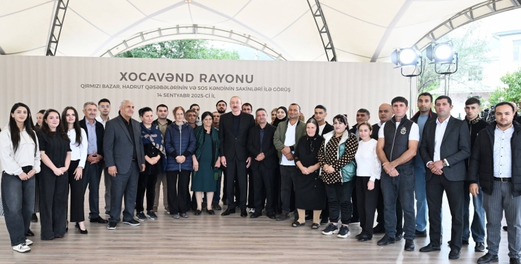 İlham Əliyev Qırmızı Bazar, Hadrut qəsəbələrinin və Sos kəndinin sakinləri ilə görüşün videosu