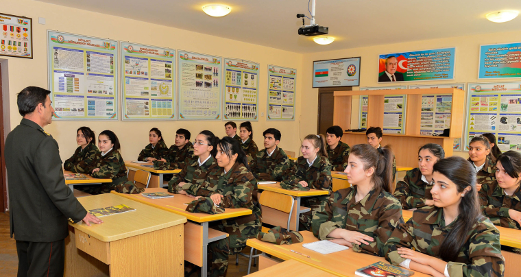 Çağırışaqədərki hazırlıq rəhbəri vəzifəsi üzrə müsahibə