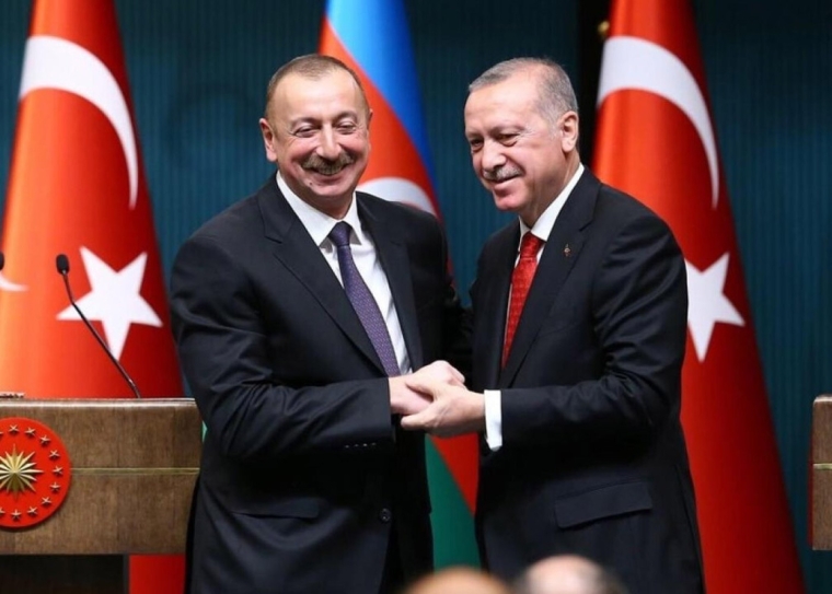 Ərdoğan Azərbaycanı təbrik etdi