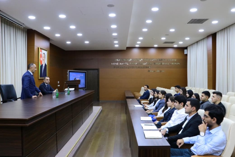 Tələbələr Baş Prokuror yanında Korrupsiyaya qarşı Mübarizə Baş İdarəsində olub