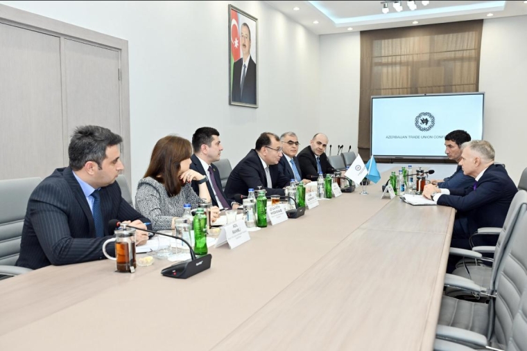 Azərbaycan Həmkarlar İttifaqları Konfederasiyasında BƏT nümayəndəsi ilə görüş keçirilib