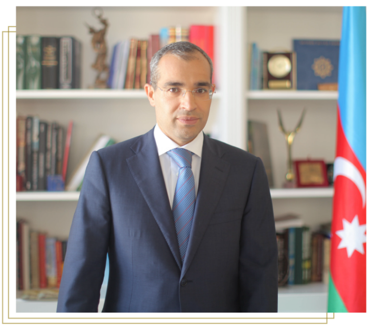 Mikayıl Cabbarov: Üçrəngli bayrağımız qürur mənbəyimizdir