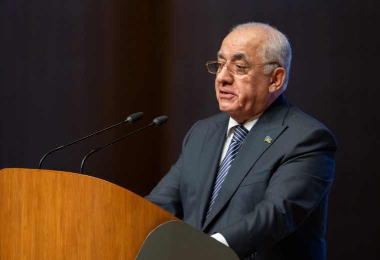 Baş nazir:"Ümidvarıq ki, bugünkü görüş biznes cəmiyyətlərimiz üçün faydalı olacaq" 