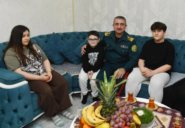 DSX rəisi Elçin Quliyev şəhid ailələrində