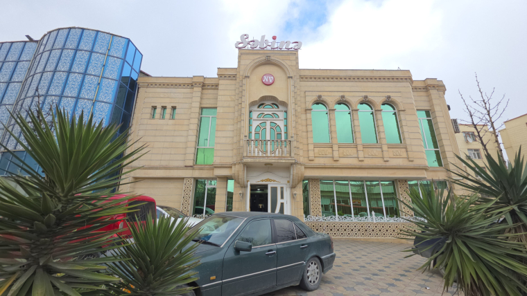 FHN-in Dövlət Yanğın Nəzarəti Xidməti daha bir yanğın təhlükəli şadlıq sarayının fəaliyyətini dayandırıb (video, foto)