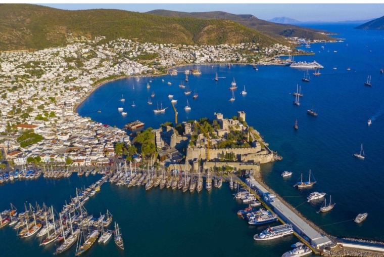 Turizmin cənnəti Türkiyə: tarix, təbiət və mədəniyyətin beşiyi olan şəhərlər