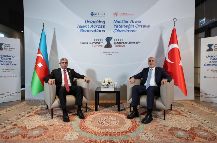 Bacarıqlar Sammiti çərçivəsində ikitərəfli görüşlər keçirilib