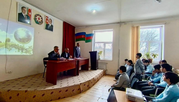 Regionlarda ekoloji maarifləndirici görüşlər davam edir