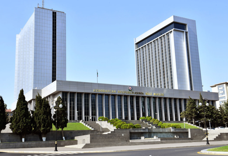 Milli Məclisin növbədənkənar sessiyasının ilk iclasının gündəliyi