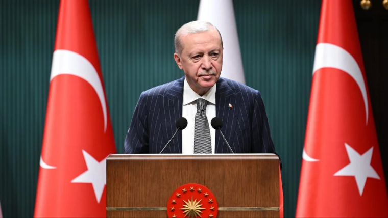 Ərdoğan: 15 iyul gecəsi Türkiyə xalqının göstərdiyi cəsarətin demokratiya tarixində bənzəri yoxdur