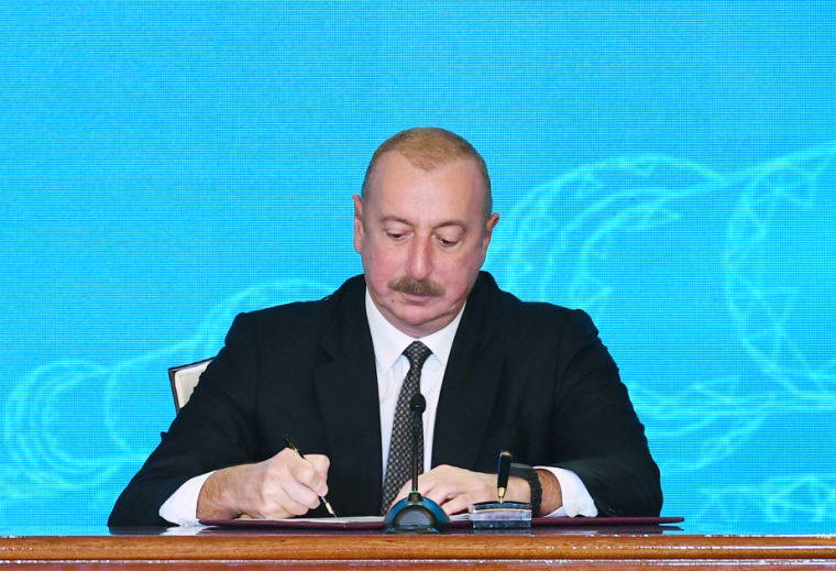 E.İ.Sultanovun Azərbaycan Respublikasının Latviya Respublikasında fövqəladə və səlahiyyətli səfiri vəzifəsindən geri çağırılması haqqında Azərbaycan Respublikası Prezidentinin Sərəncamı