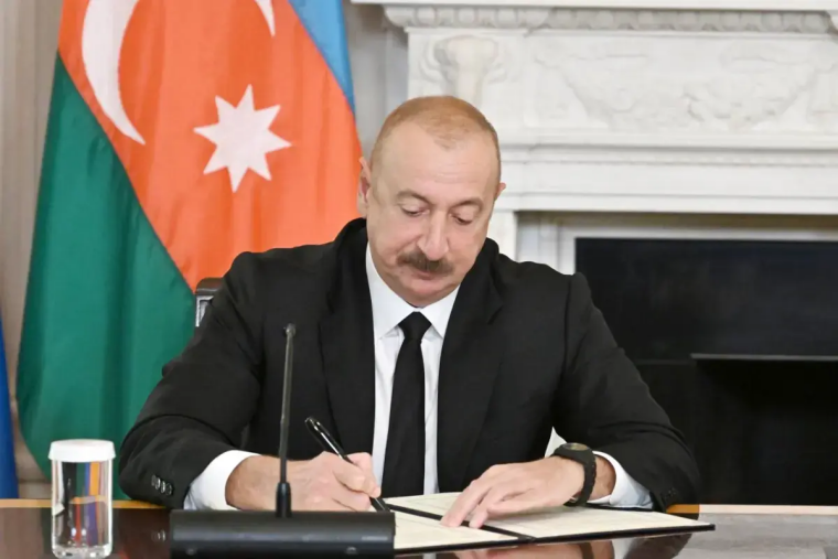 Azərbaycan Respublikası Prezidentinin Fərmanı
