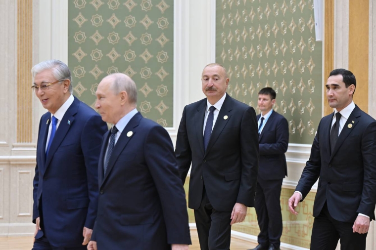 Türkmənbaşı şəhərində Xəzər Ekoloji Sammitinin geniş tərkibdə iclası keçirilir
